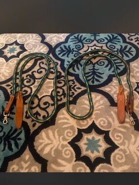 MAKE OFFERS! 
Weavers Blue and Green Braided Rope split reins